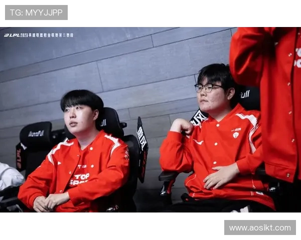 TES鏖战AL巅峰对决强强交锋引爆赛场激情再掀LPL震撼狂潮 TES鏖战AL巅峰对决强强交锋引爆赛场激情再掀LPL震撼狂潮