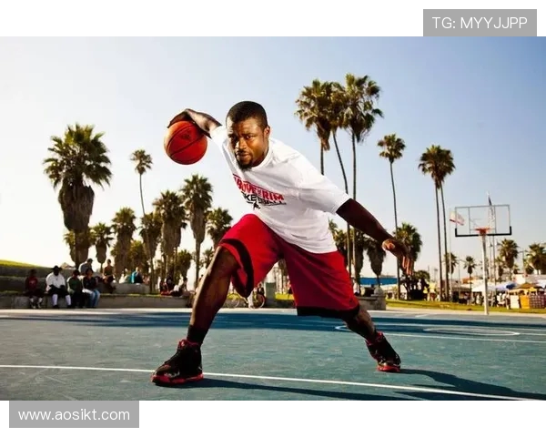 篮球文化与技术的深度融合探讨：从街头到职业赛场的全面发展之路