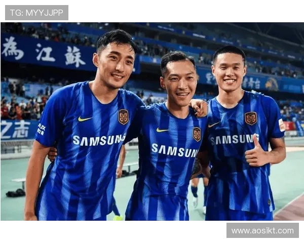 吴曦领衔江苏苏宁攻防转换解析：从中场大师到队伍核心的成长轨迹