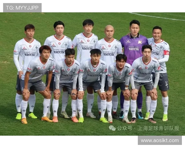 上海足球队荣登足球意识排行榜首位引领全国足球发展新潮流 上海足球队荣登足球意识排行榜首位引领全国足球发展新潮流