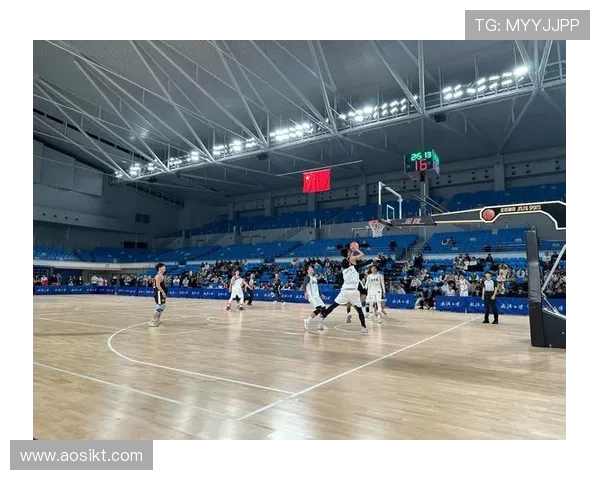 重庆篮球队与武汉篮球队赛后状态分析与复盘总结